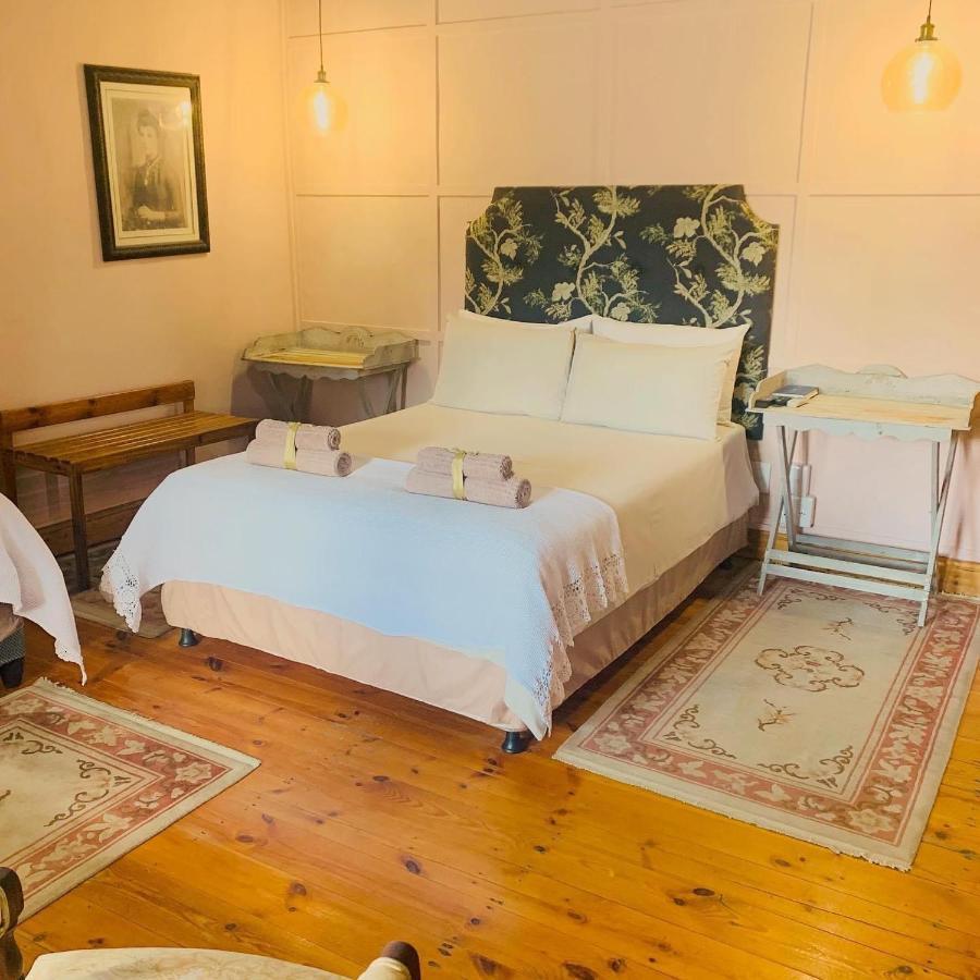 Lord Carnarvon Guesthouse Esterno foto